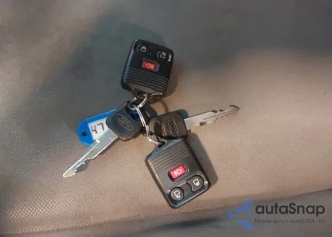 2011 Ford E-250 Commercial z USA, uszkodzony, nr VIN 1FTNE2EL5BDA70935